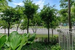 The Luxurie (D19), Condominium #575121291